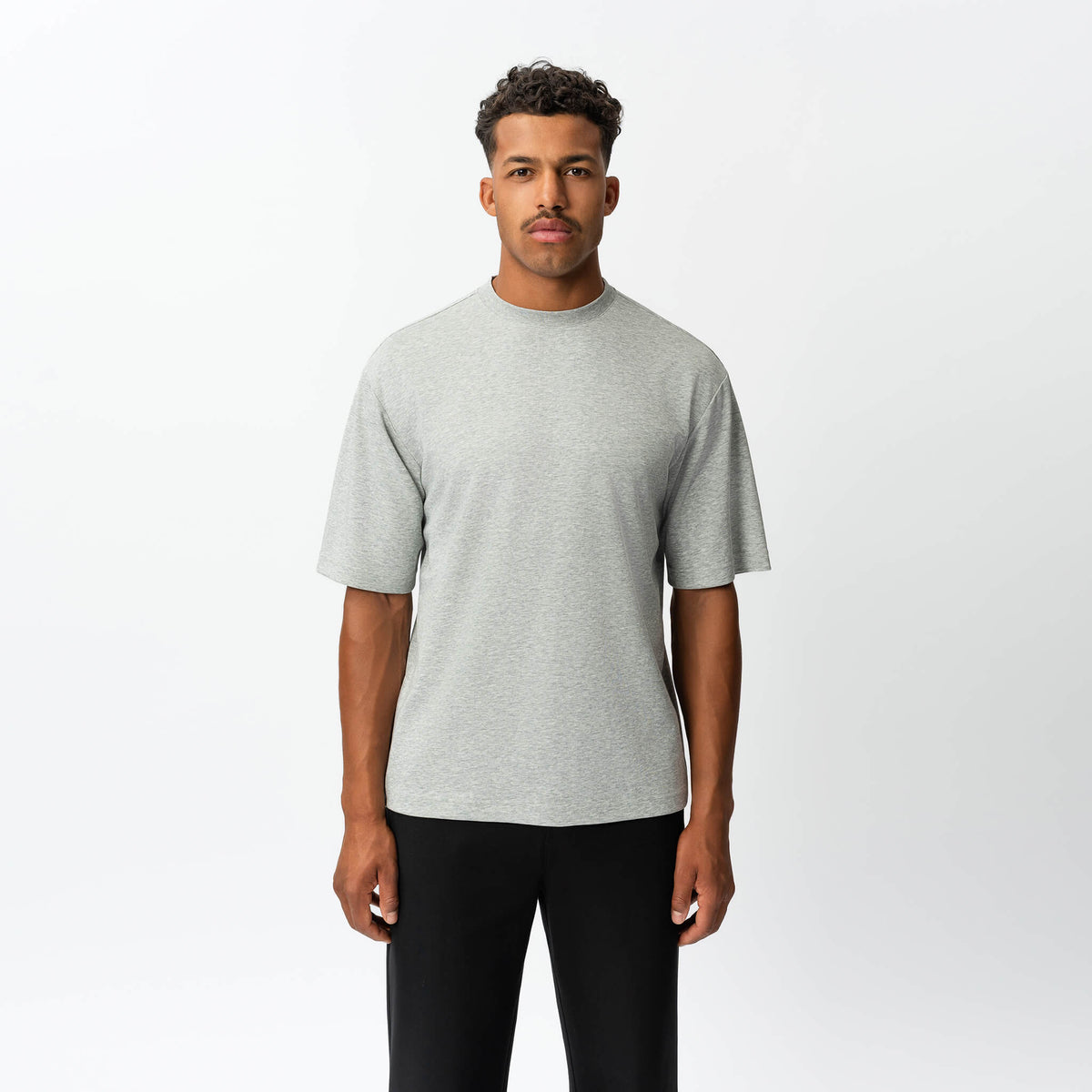 OVERSIZED T SHIRT