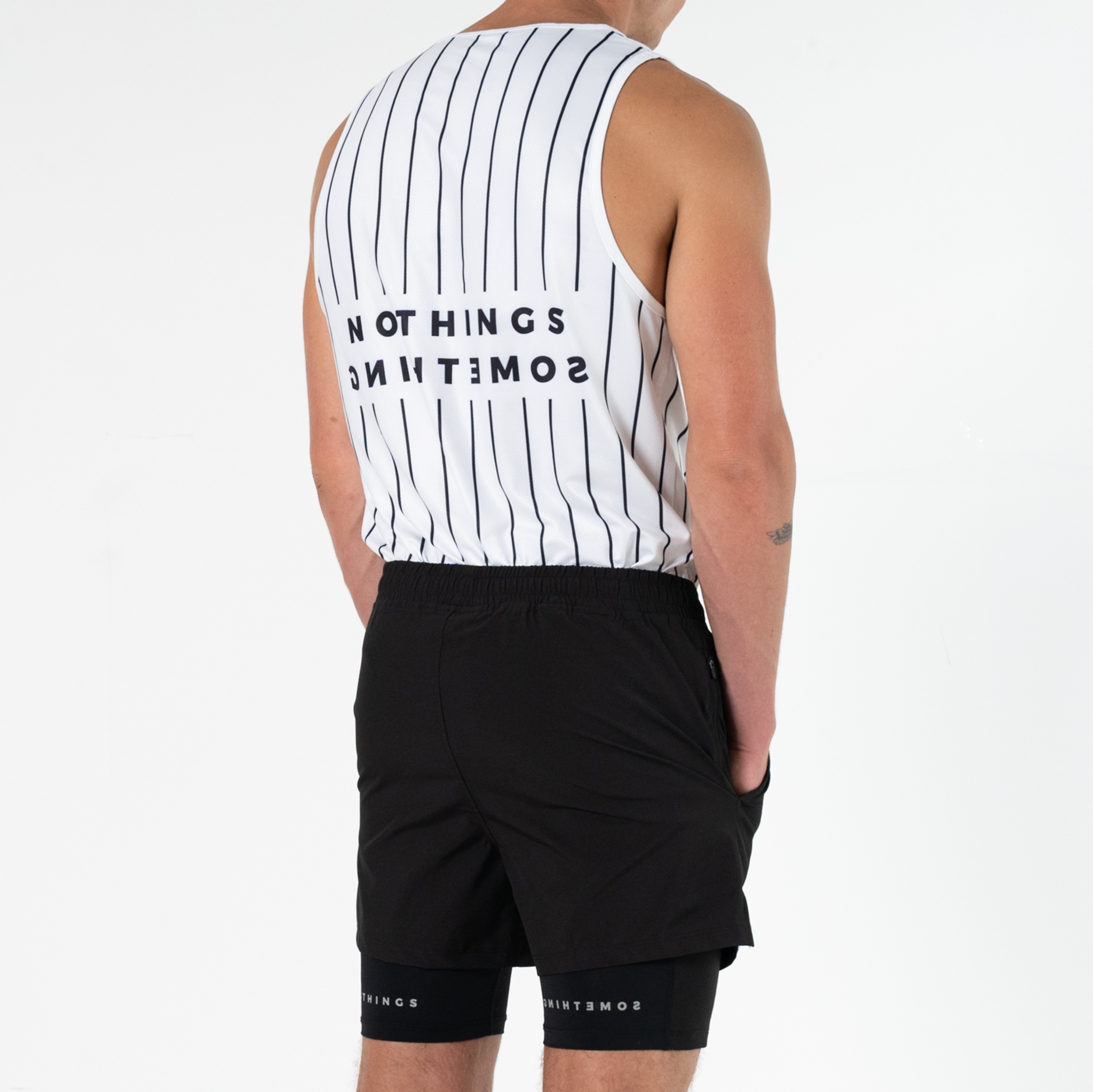 STRIPED ACTIVE TANK